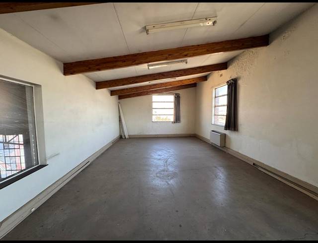 789M² WAREHOUSE TO LET IN WYNBERG